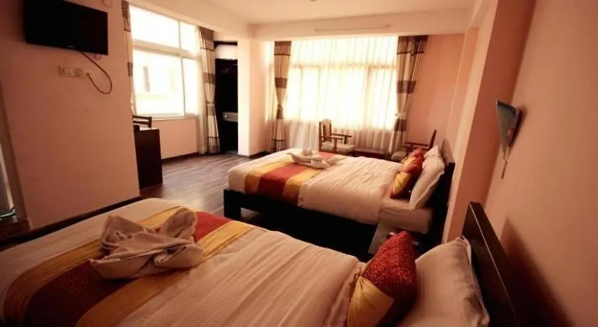 De Hotel Veda Kathmandu 2*,